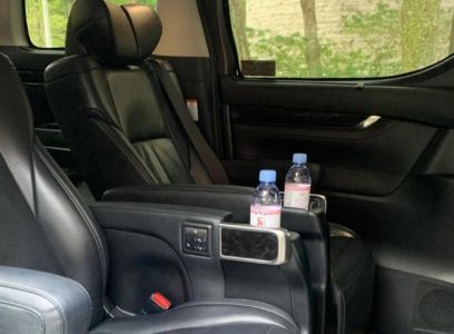 top 2(1) Airport transfer Singapore – luxury chauffeur service for corporate and VIP travel